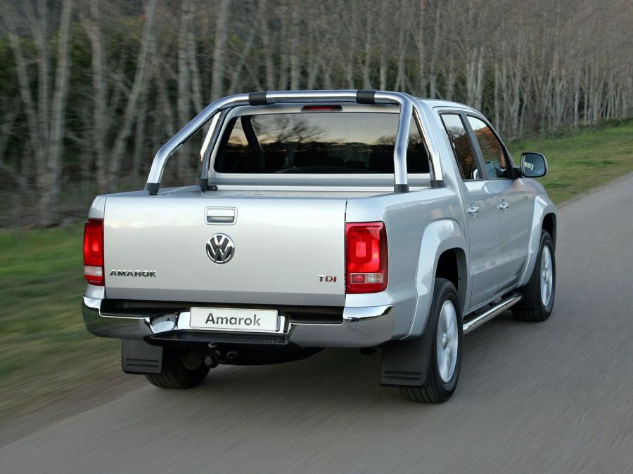  Volkswagen Amarok Double Cab Highline 2010 года  (ZA) (фото 8 из 14)